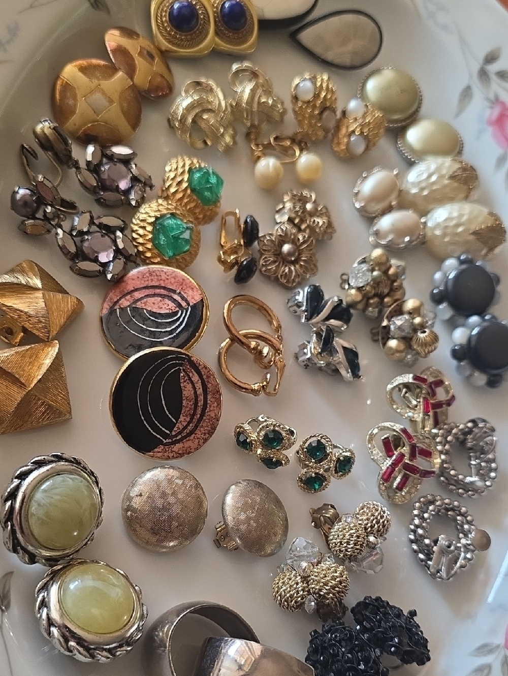 Lot 30 Plus Clip on and Screw Back Earrings Mixed Materials and Condition